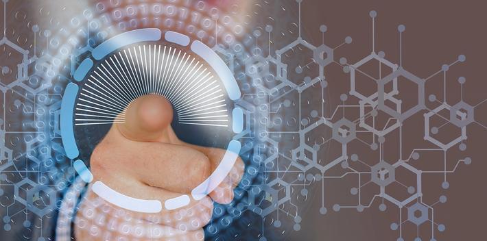 ČR táhne Evropu. Delegace EP přijíždí kvůli kybernetické bezpečnosti a AI