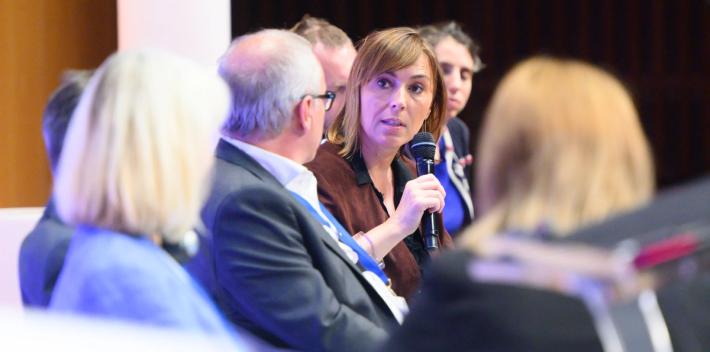 FOTOGALERIE: Martina Dlabajová na ministerské konferenci v Paříži