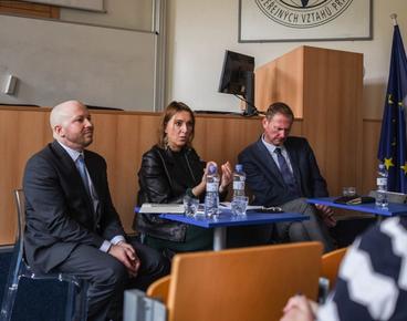 Erasmus Days v ČR: Martina Dlabajová přednášela studentům Vysoké školy mezinárodních a veřejných vztahů Praze