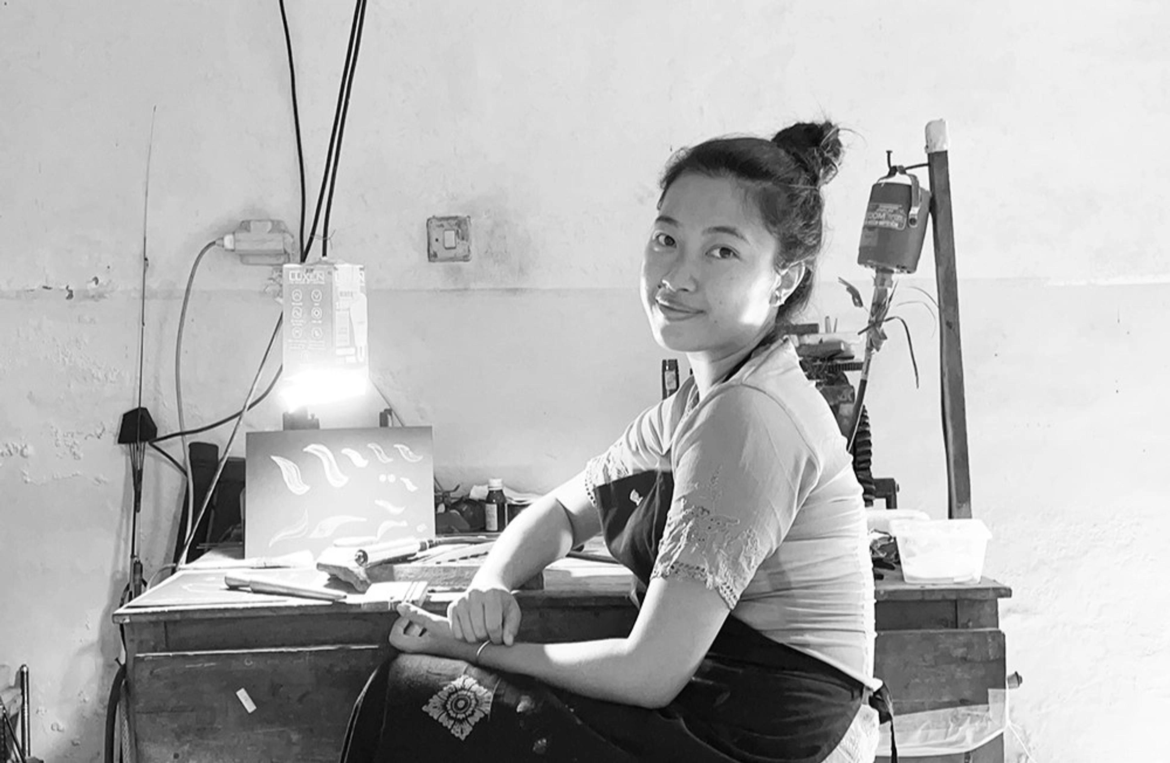 Livia Saputra secondary image
