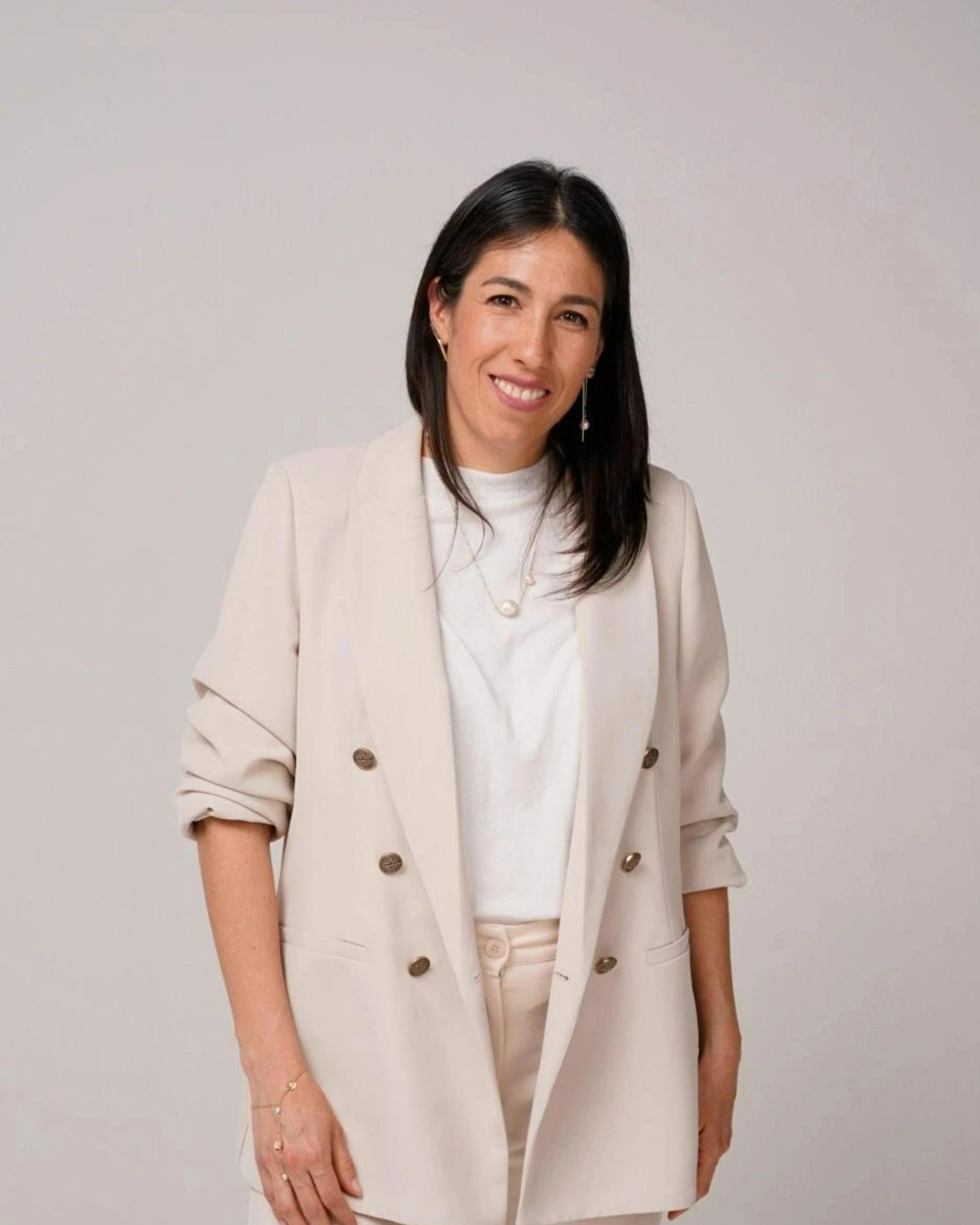 Gabriela Fernandez Parada cover image