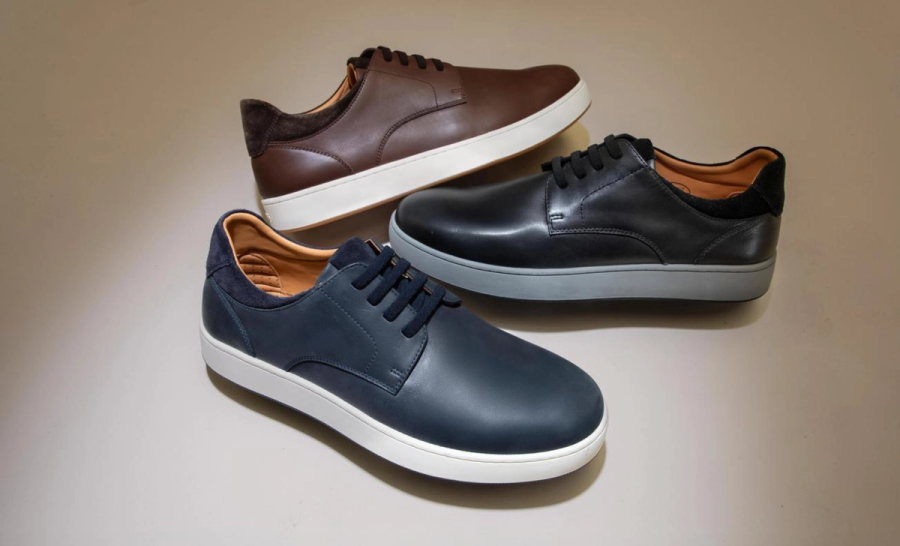 Men's leather trainers