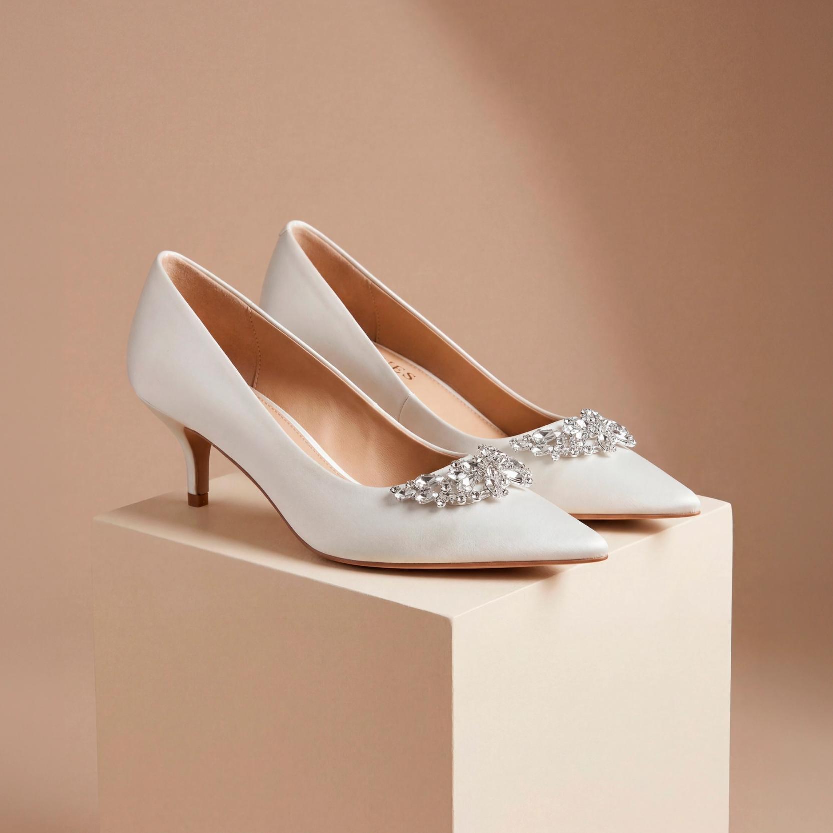 Shoes - Women's Shoes