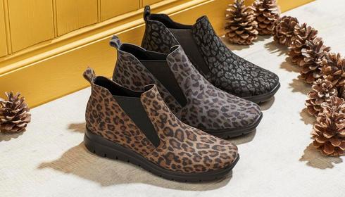 Leopard Print Chelsea Boots