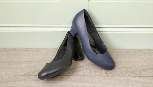 Comfortable Court Shoes