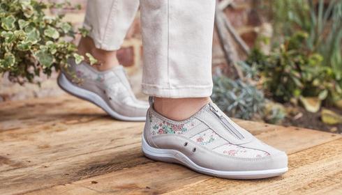 Arch Support Trainers