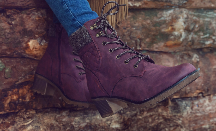 Knitted Upper Lace Up Boots