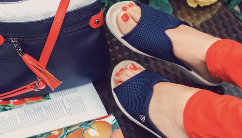 Ladies Wide Fit Mule Sandals