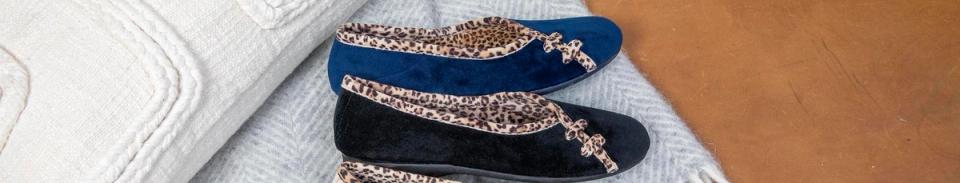 slippers