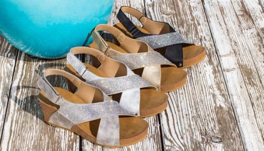 https://www.pavers.co.uk/products/wide-fit-wedge-sandals-belbaizh29028-315-399?variant=40659064062037