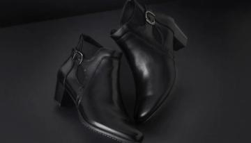 Buckle detail ankle boots 