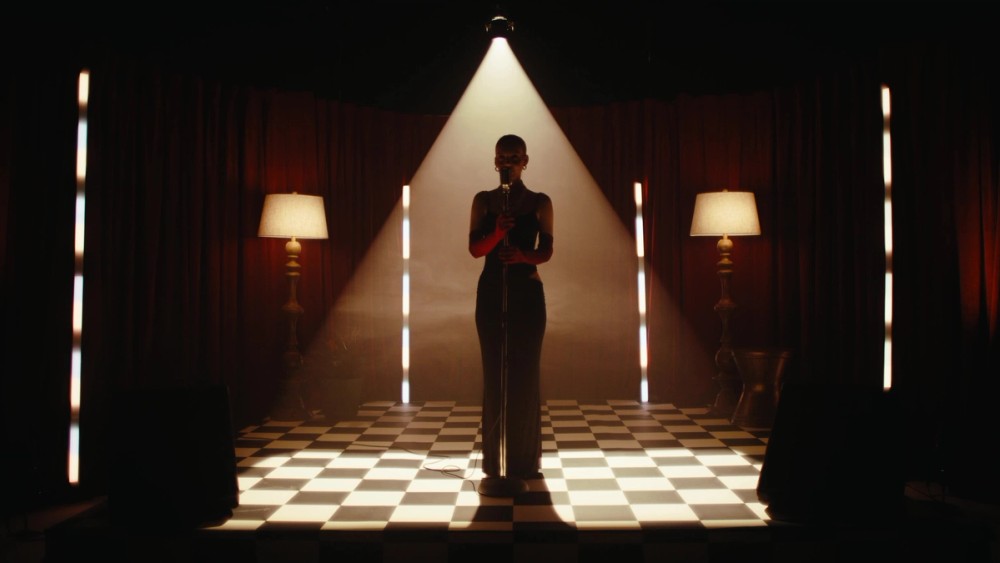 Sidus Link Pro controlling a live event set