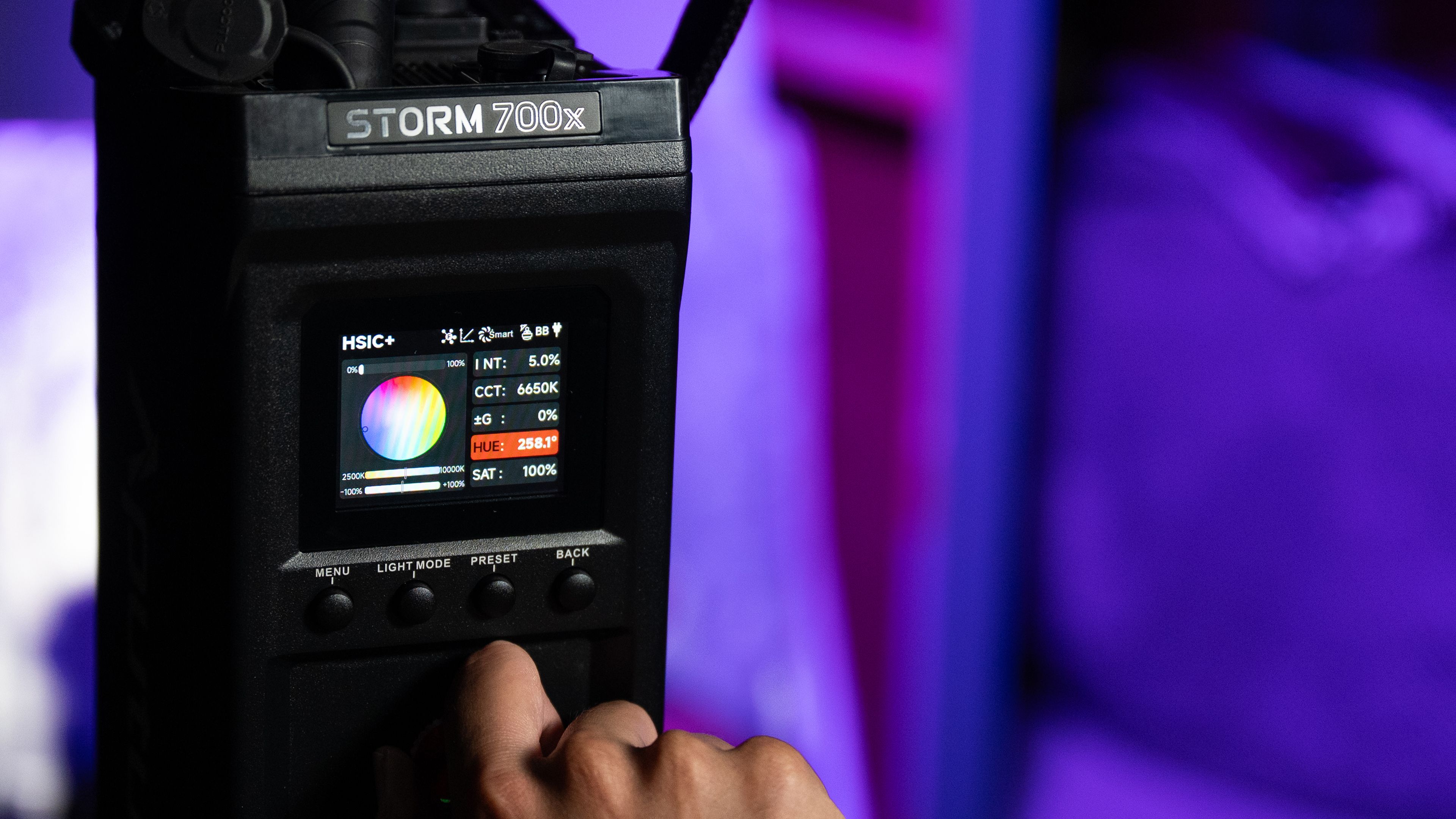 STORM 700x | Aputure