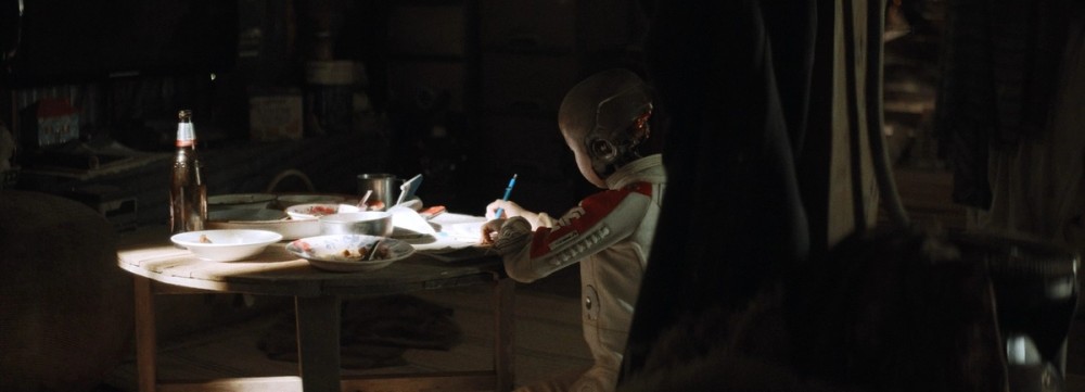 An example of a “gaffer slash” in the finished film