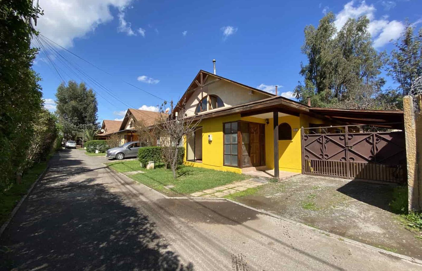 Rosales, Peñaflor