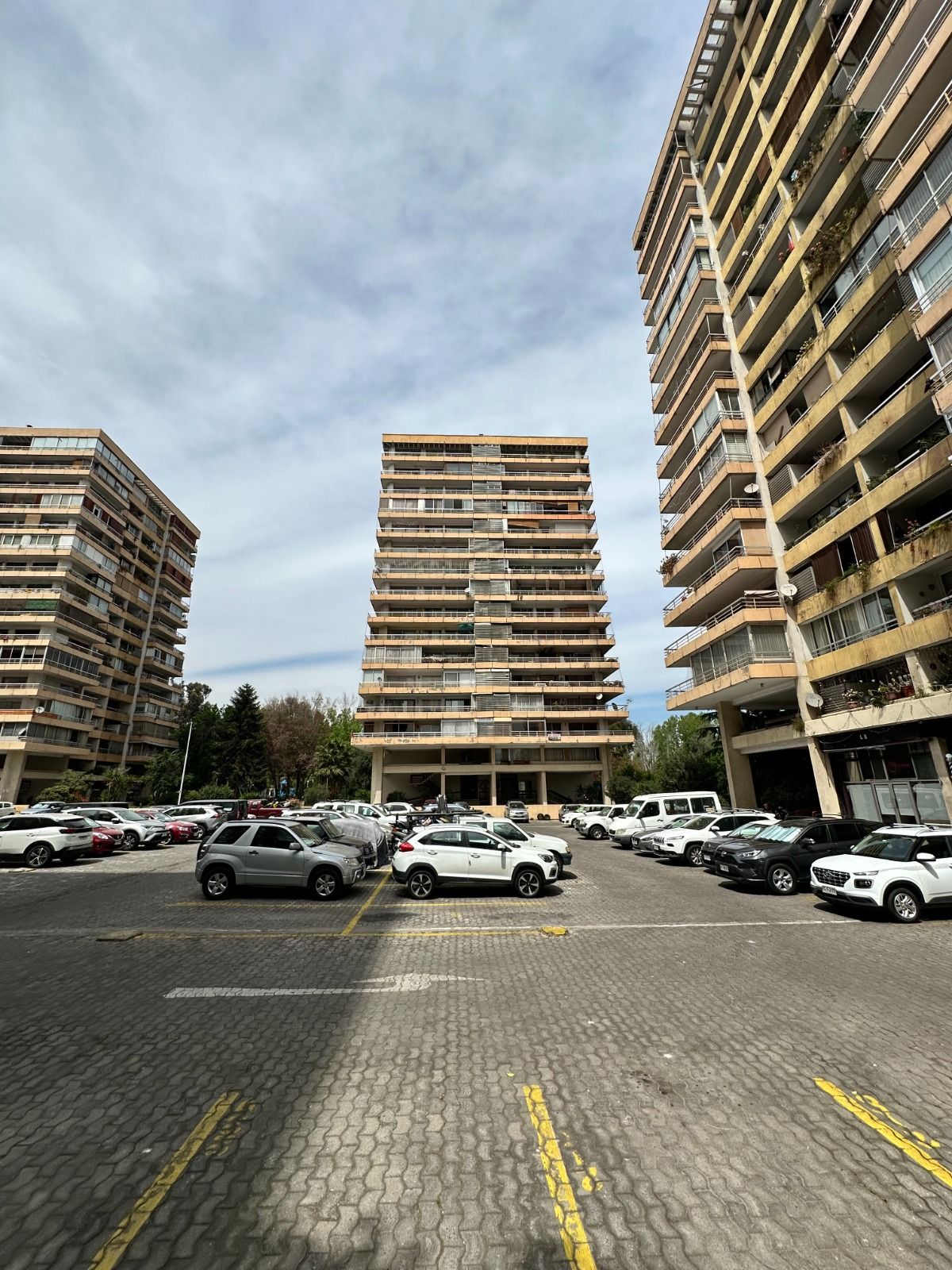 Francisco Bilbao 8020, Las Condes