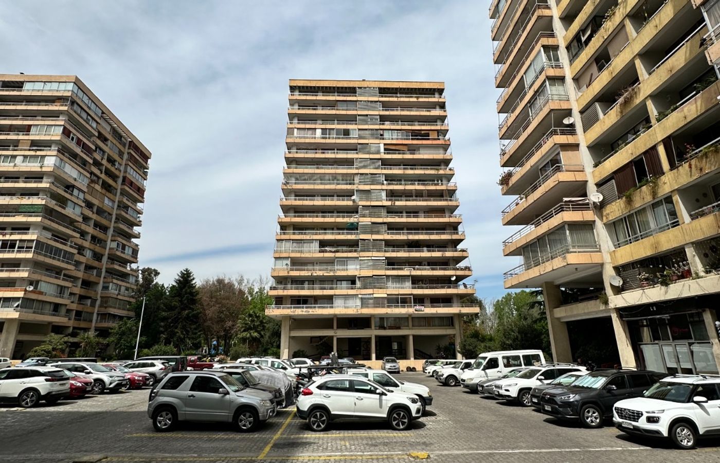 Francisco Bilbao 8020, Las Condes