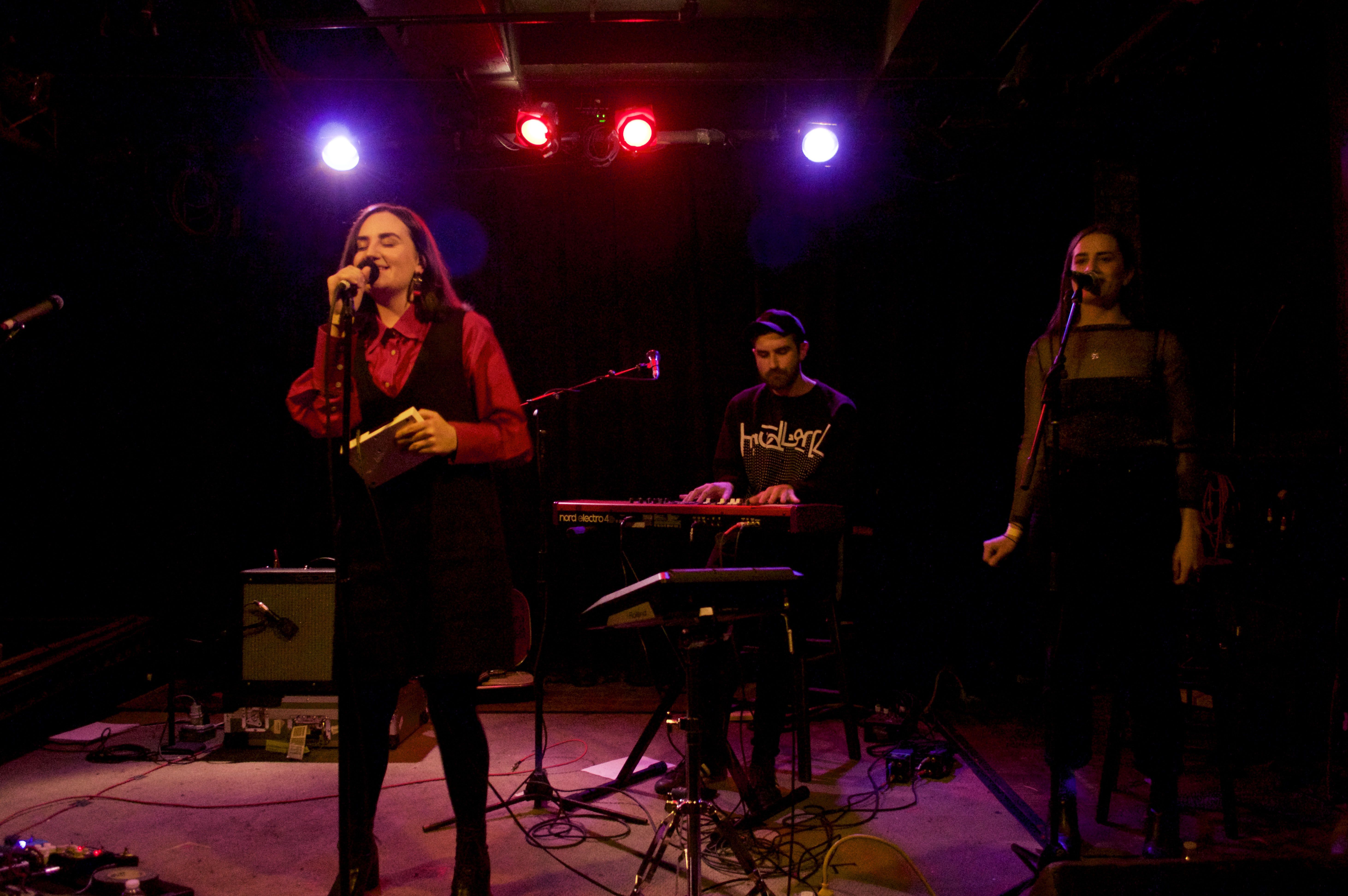 Meg Mac makes a bold Boston debut at Great Scott