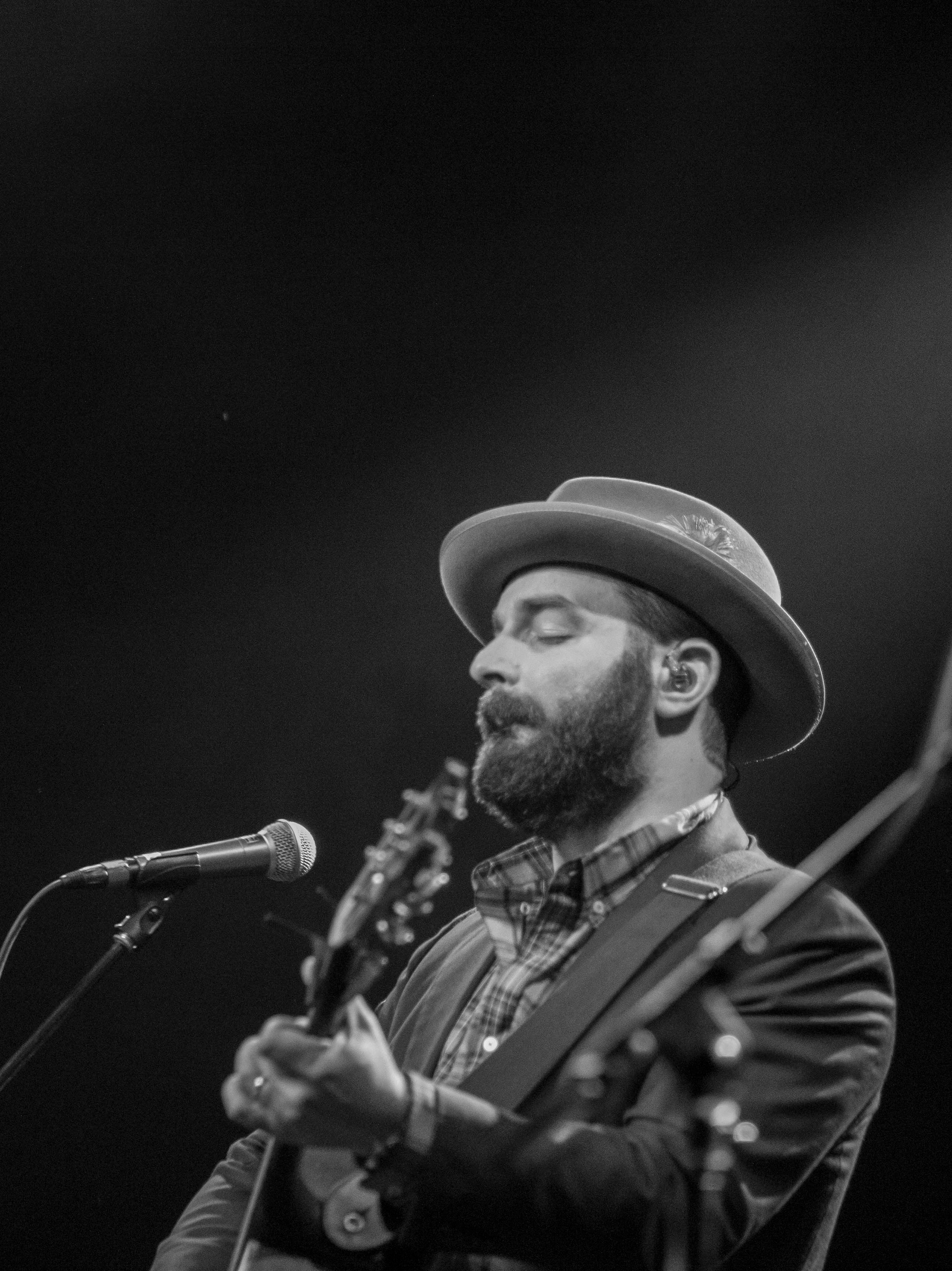 Drew Holcomb & The Neighbors with Jill Andrews @ The Sinclair 4/8