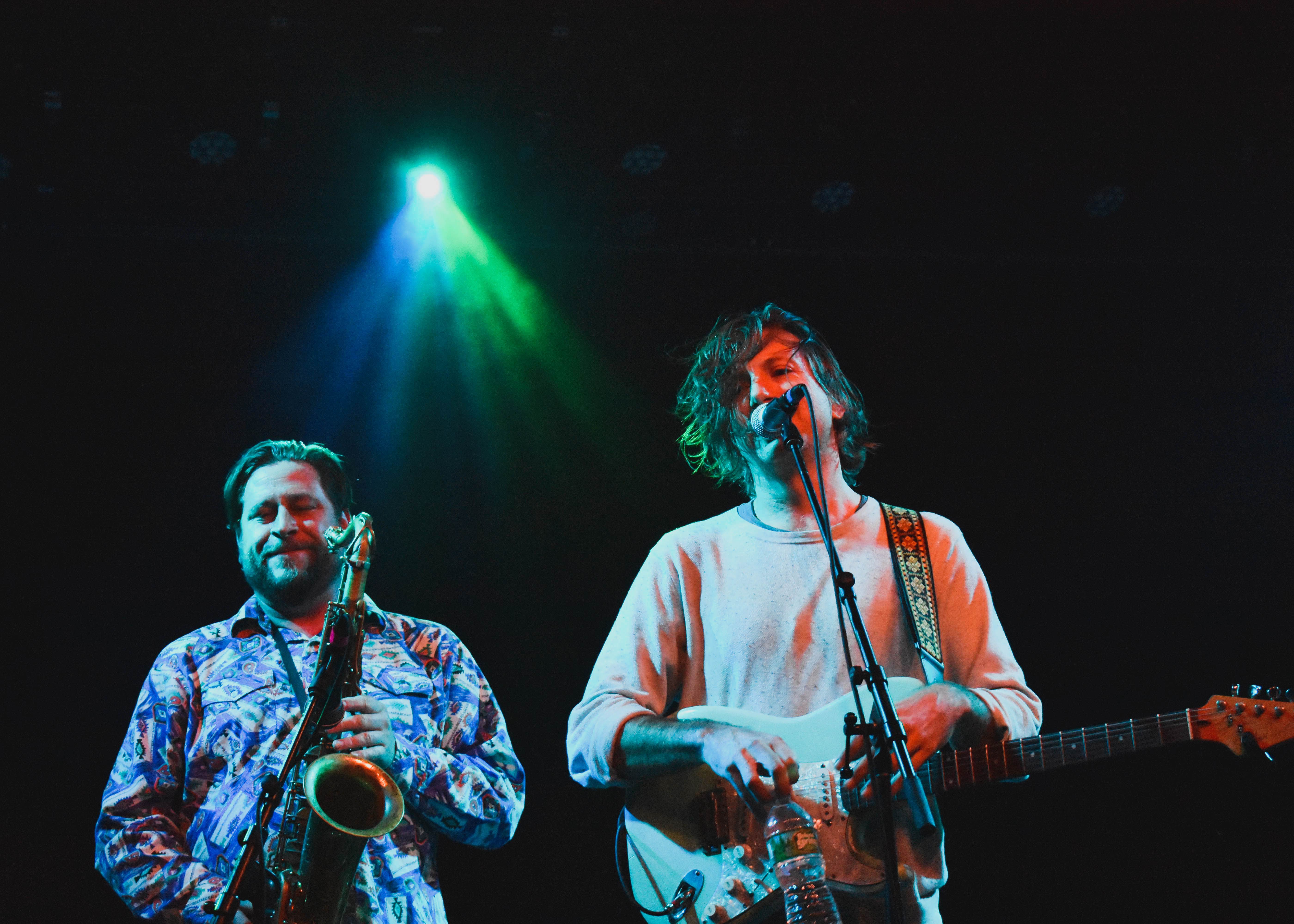 Poolside charms weekday crowd at the Sinclair