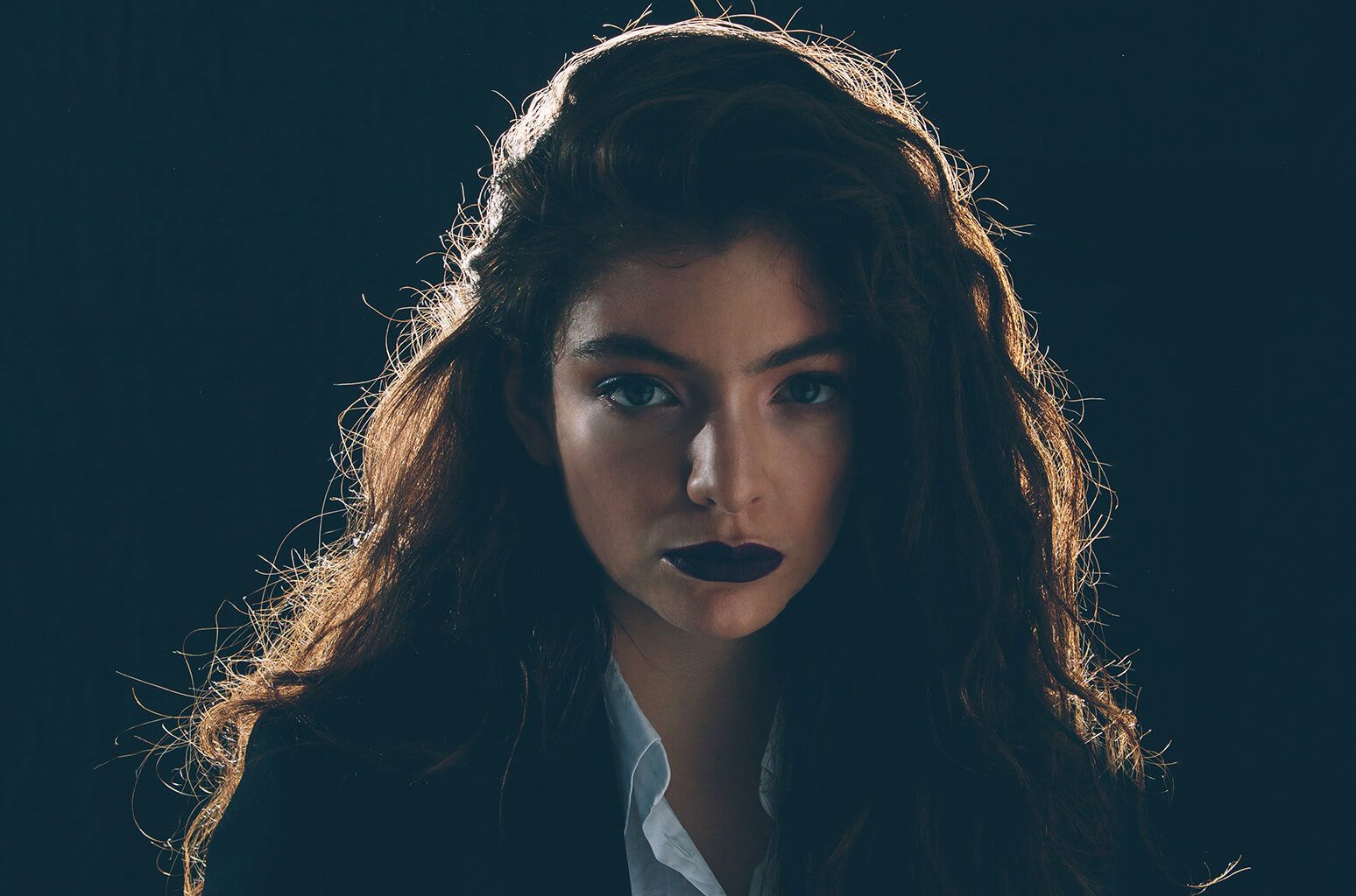 Lorde announces Melodrama, shares “Green Light”