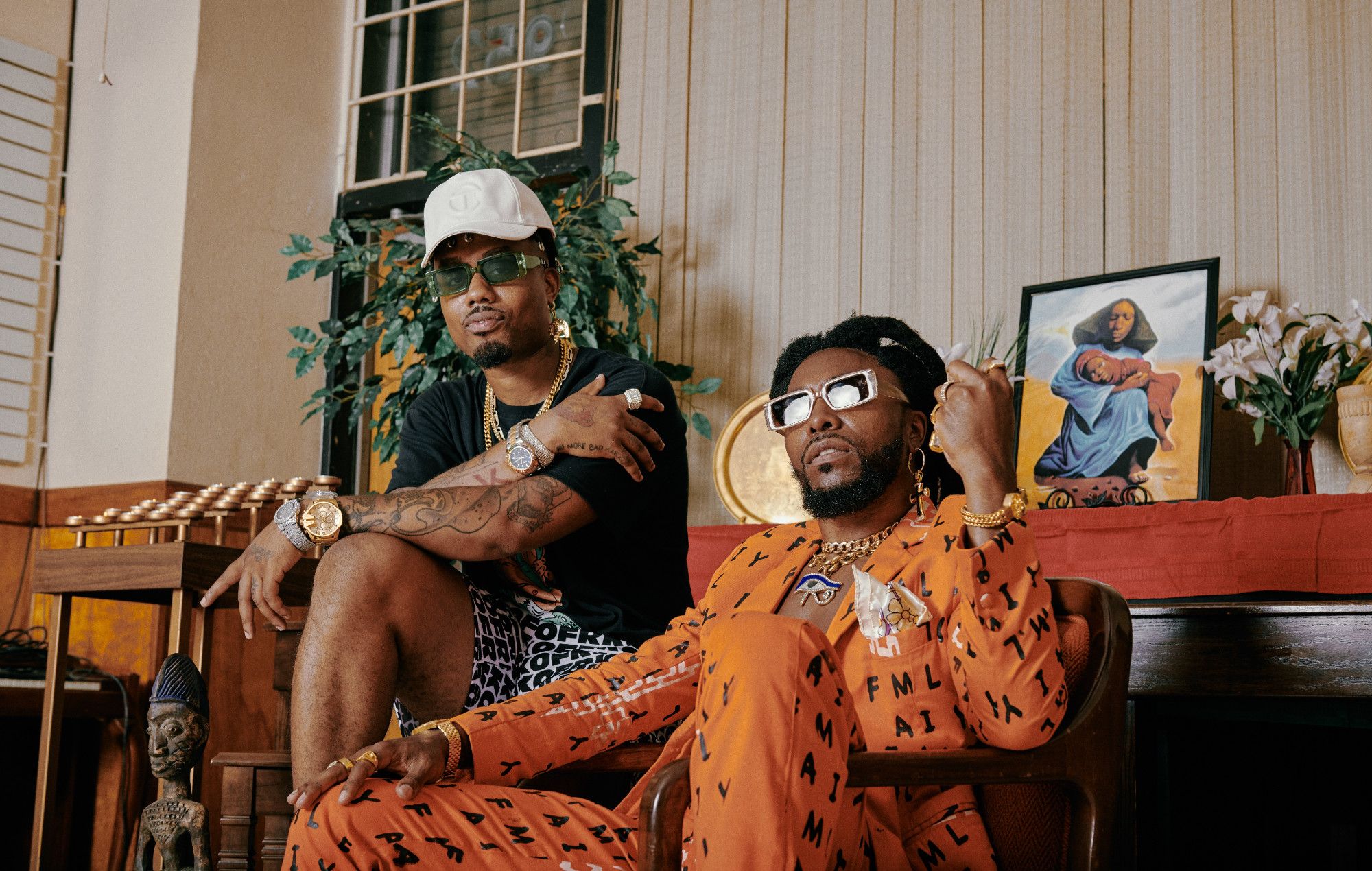 EARTHGANG attempts to find a god in themselves on "GHETTO GODS"