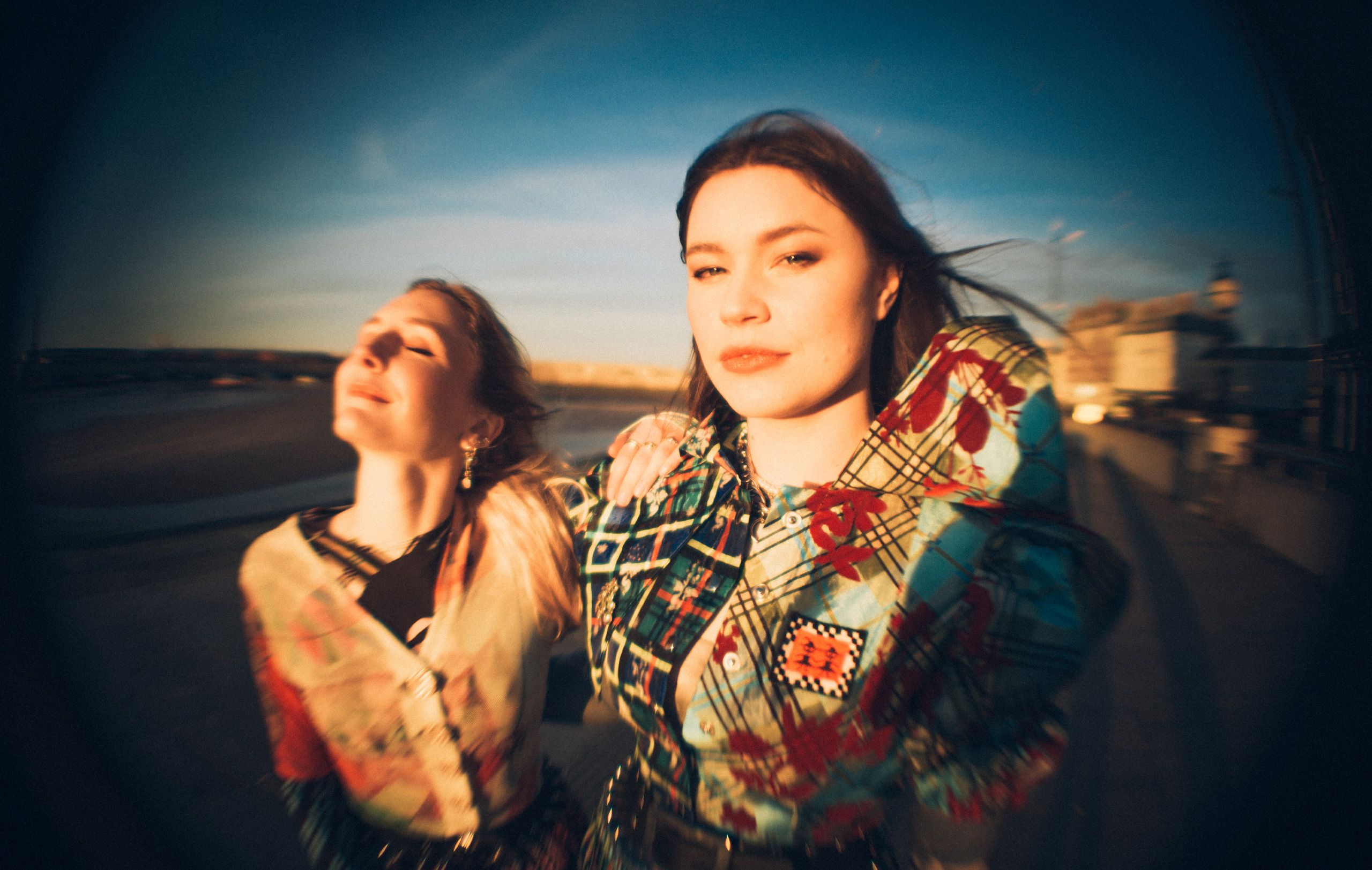 Wet Leg’s self-titled debut is bland, homogeneous, and uninspired