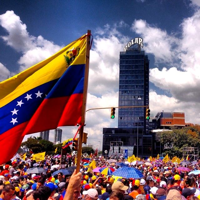 Newscast: Venezuela (2/23)