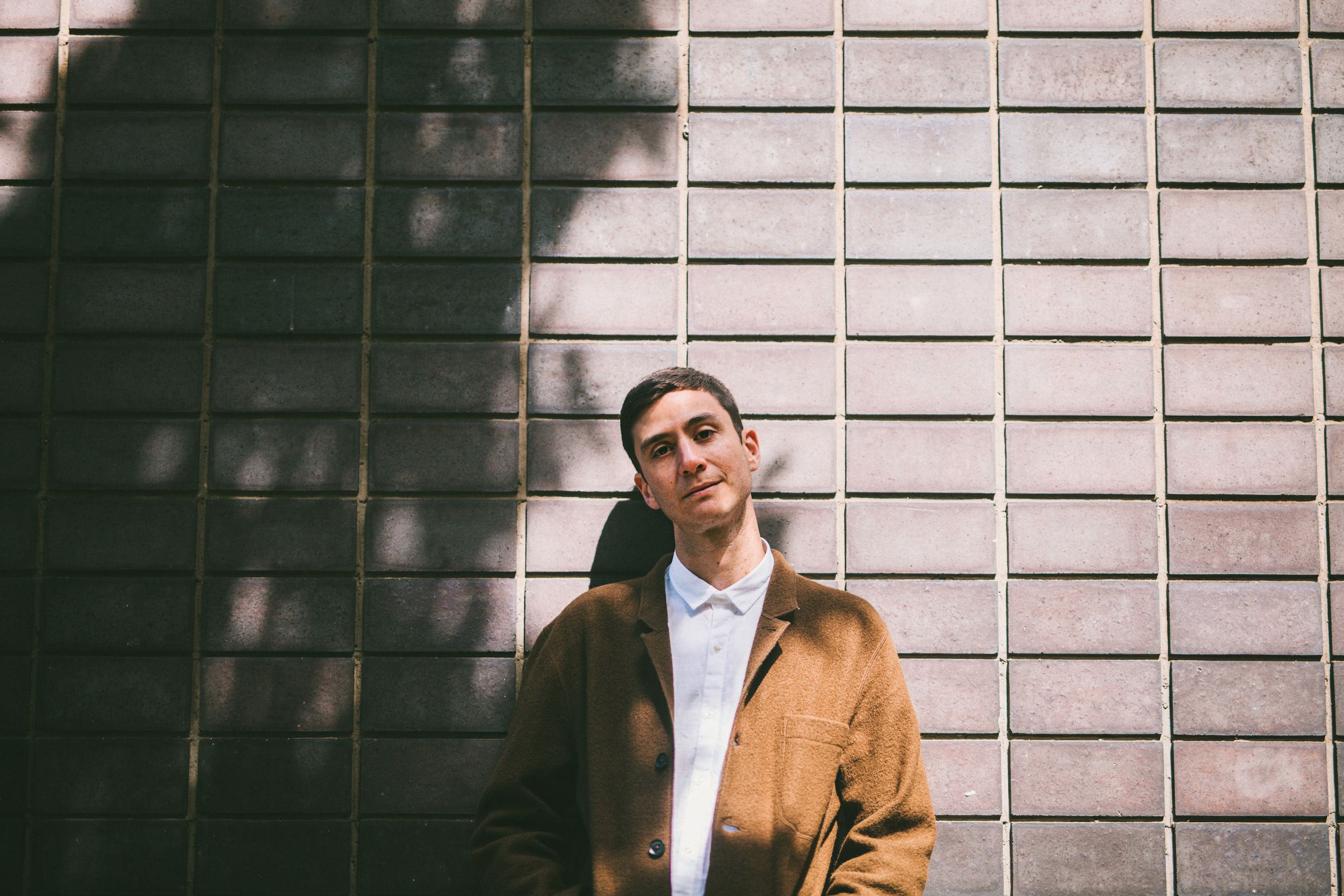 Joey Dosik brings the funk in Boston debut