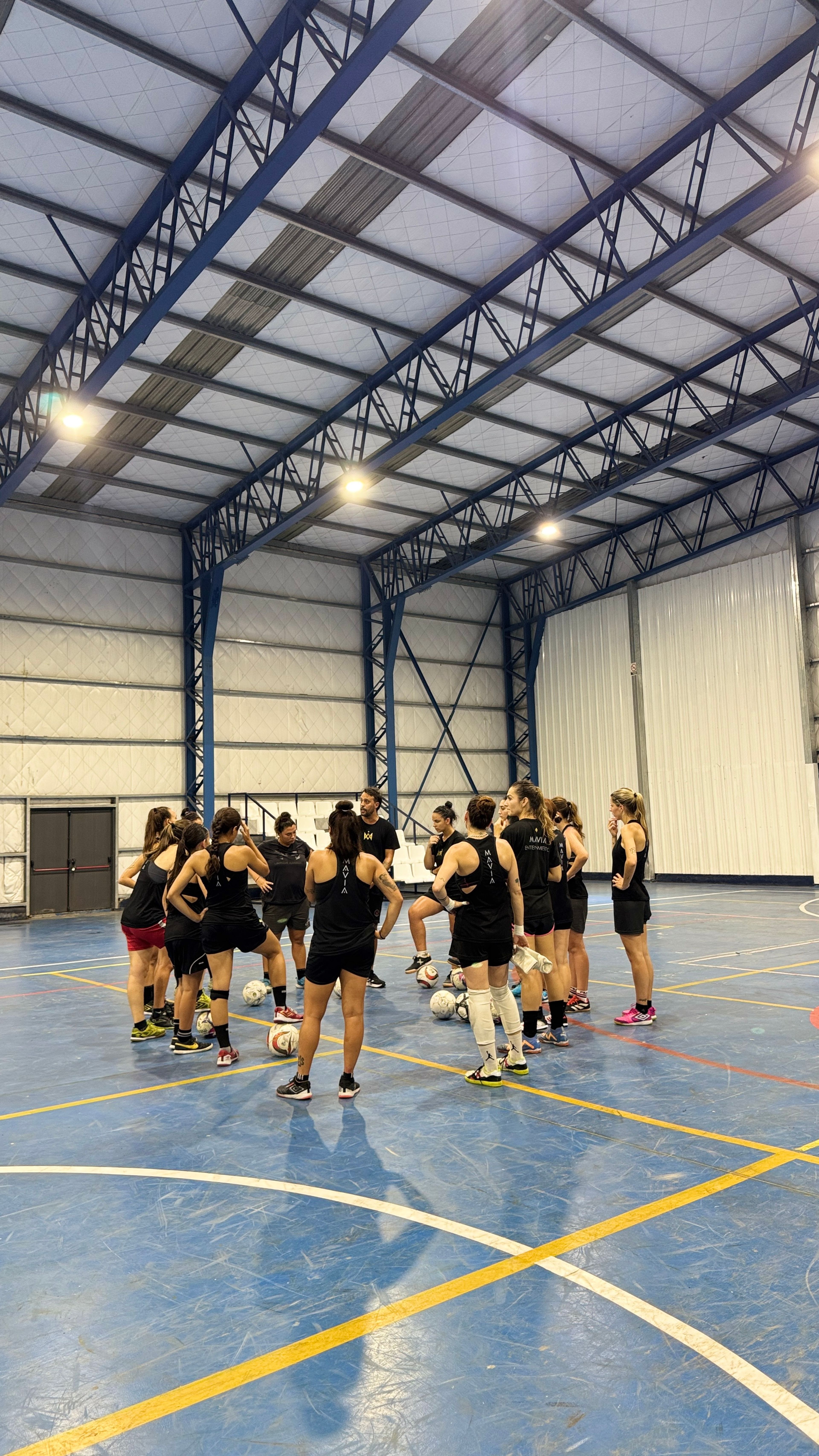 Dona Indumentaria deportiva