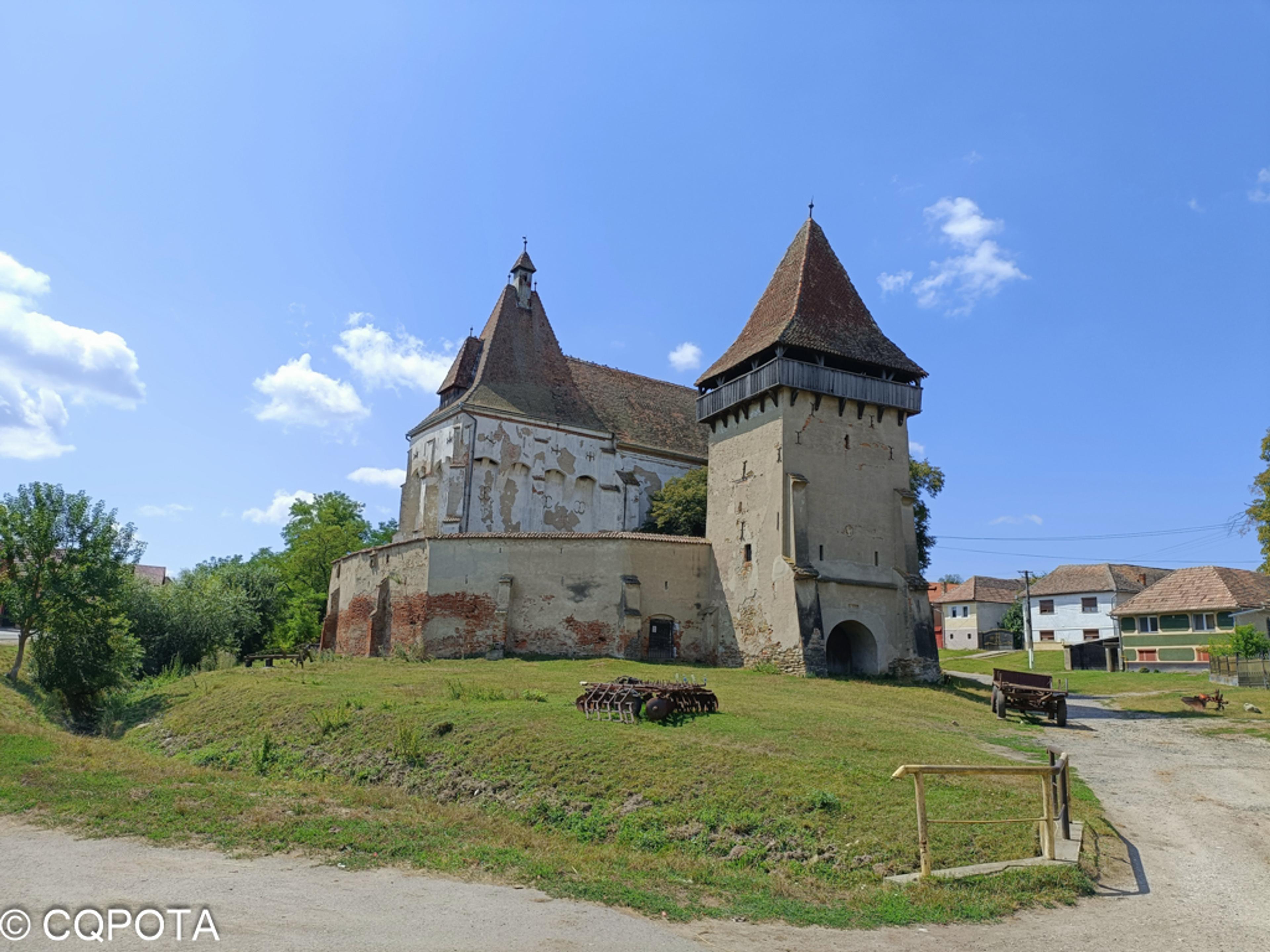 Biserică fortificată