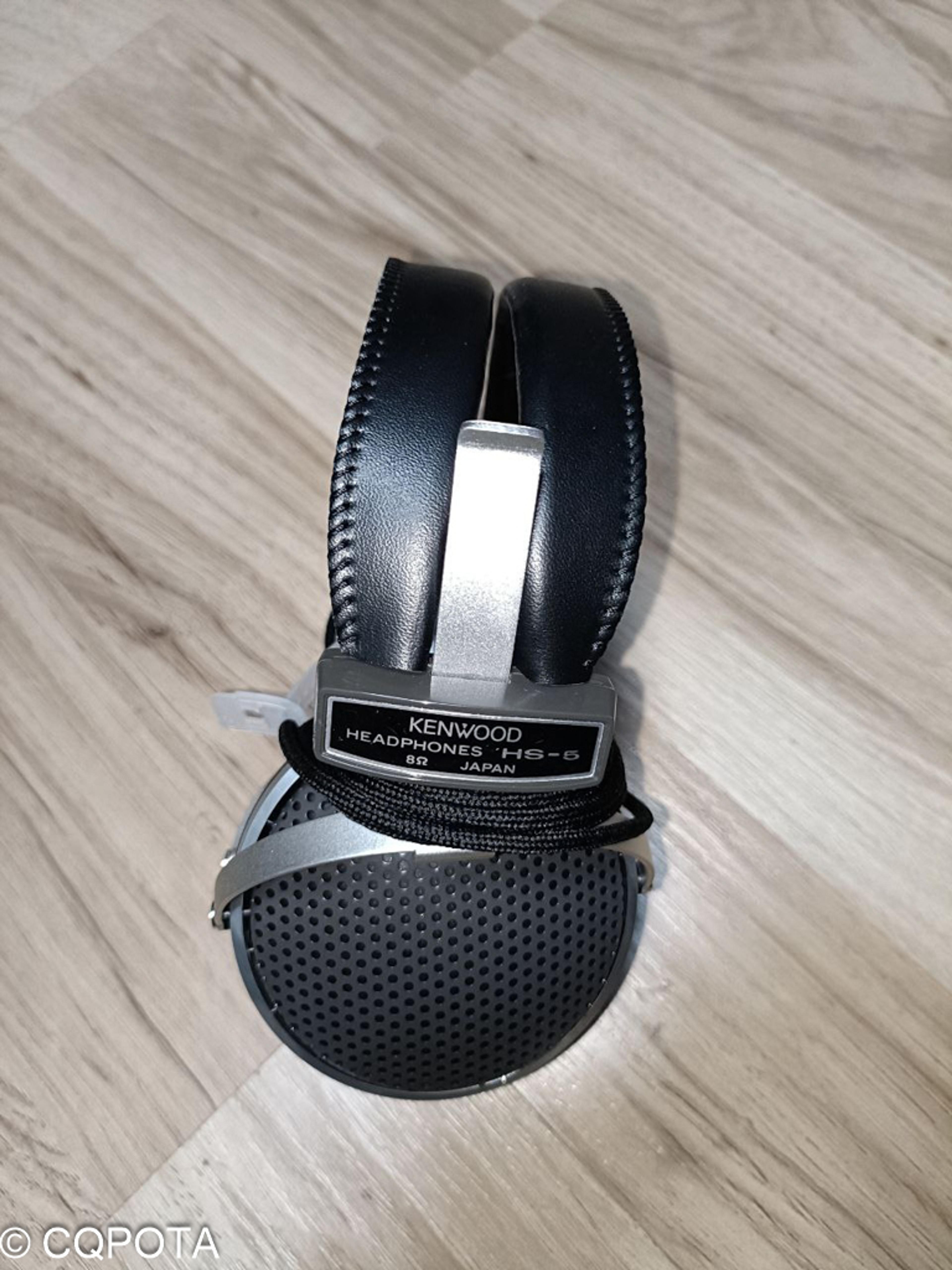 HS5 Kenwood Headphones