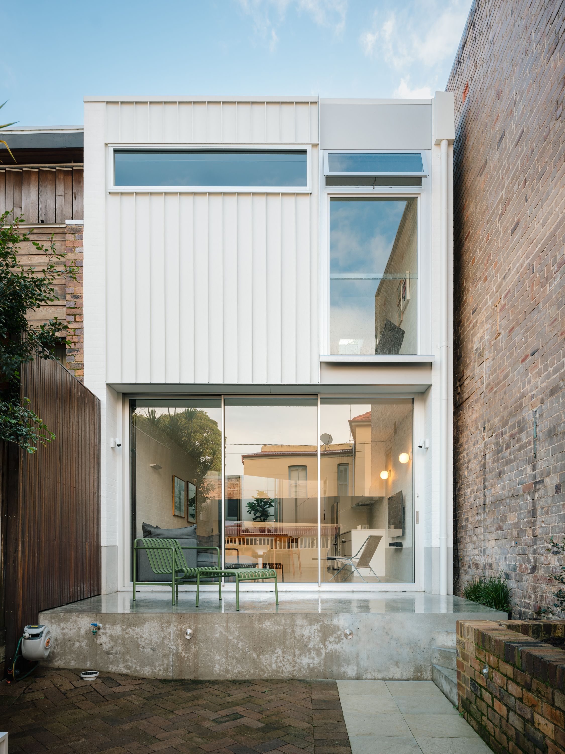 Newtown terrace house designed by Architect George and built by Marsh to Mansion.