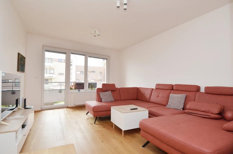 Prodej bytu 2+kk/L, 66 m2, skelet, Praha Kamýk