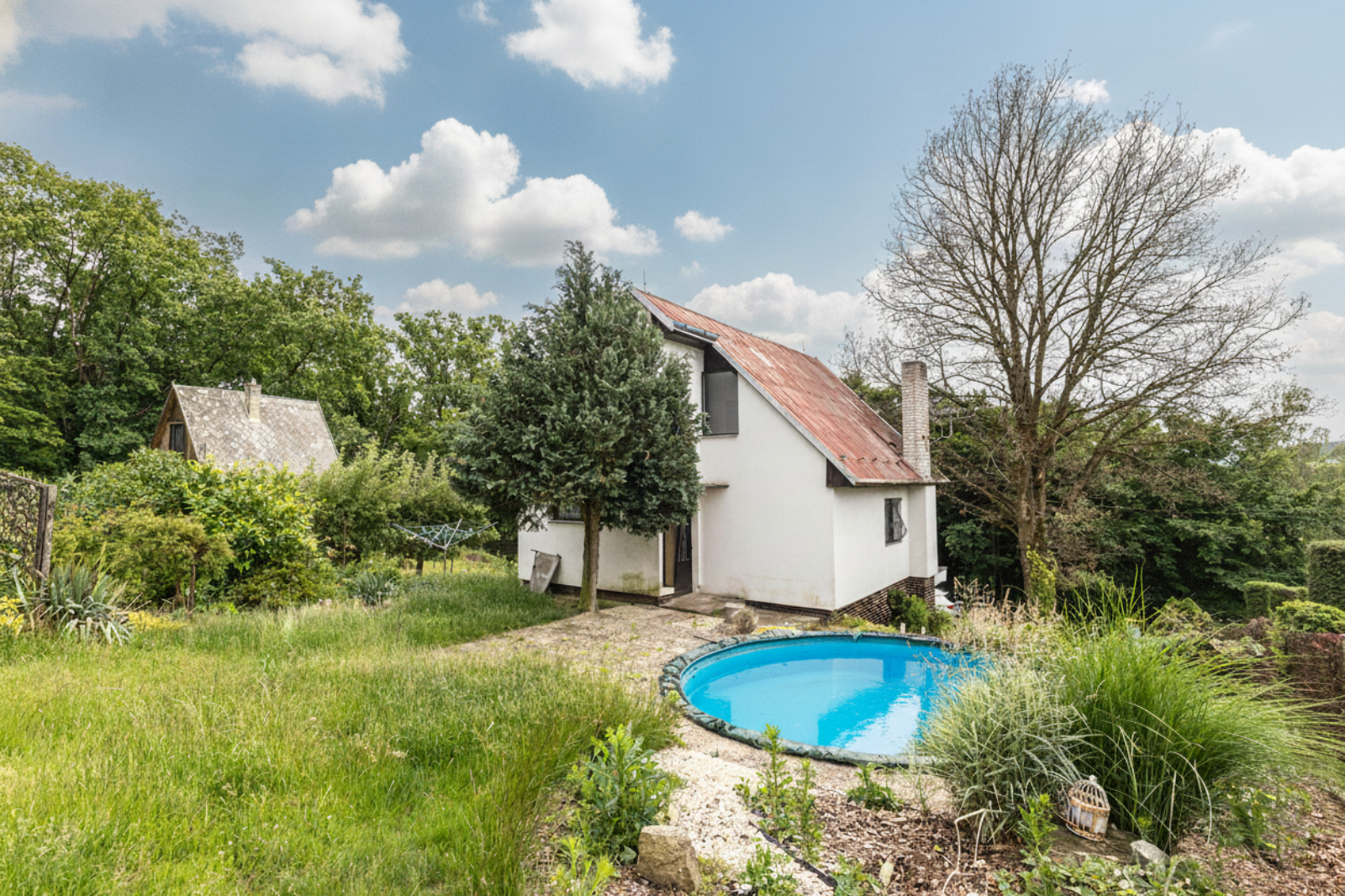 Prodej zděné chaty 3+kk/B+G, 88 m2, pozemek 457 m2, Kaliště u Ondřejova