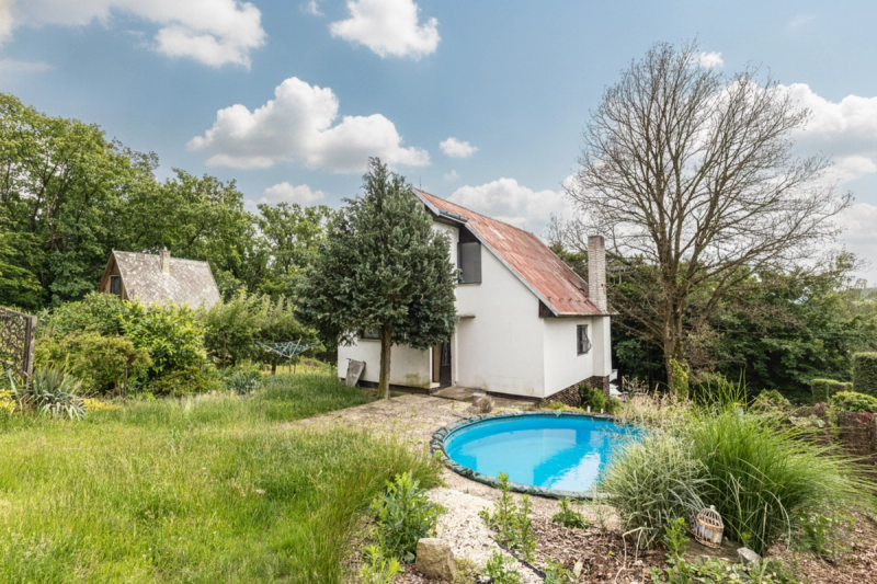Prodej zděné chaty 3+kk/B+G, 88 m2, pozemek 457 m2, Kaliště u Ondřejova