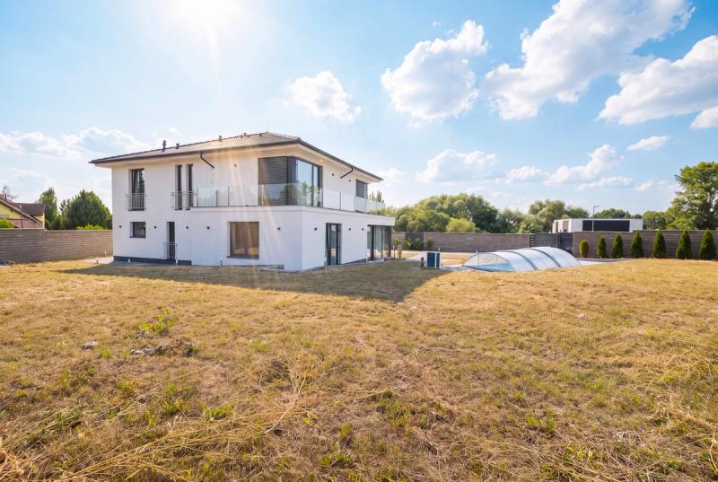 Prodej RD 5+kk, 336 m2, pozemek 1620 m2, Hřebeč