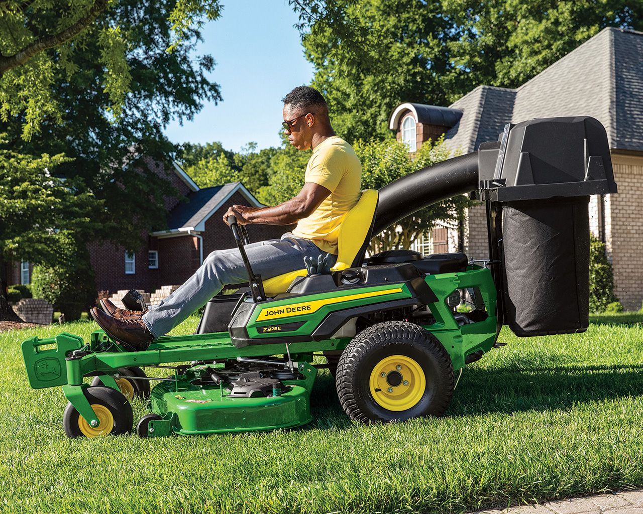 John Deere Z325E | Hutson Inc