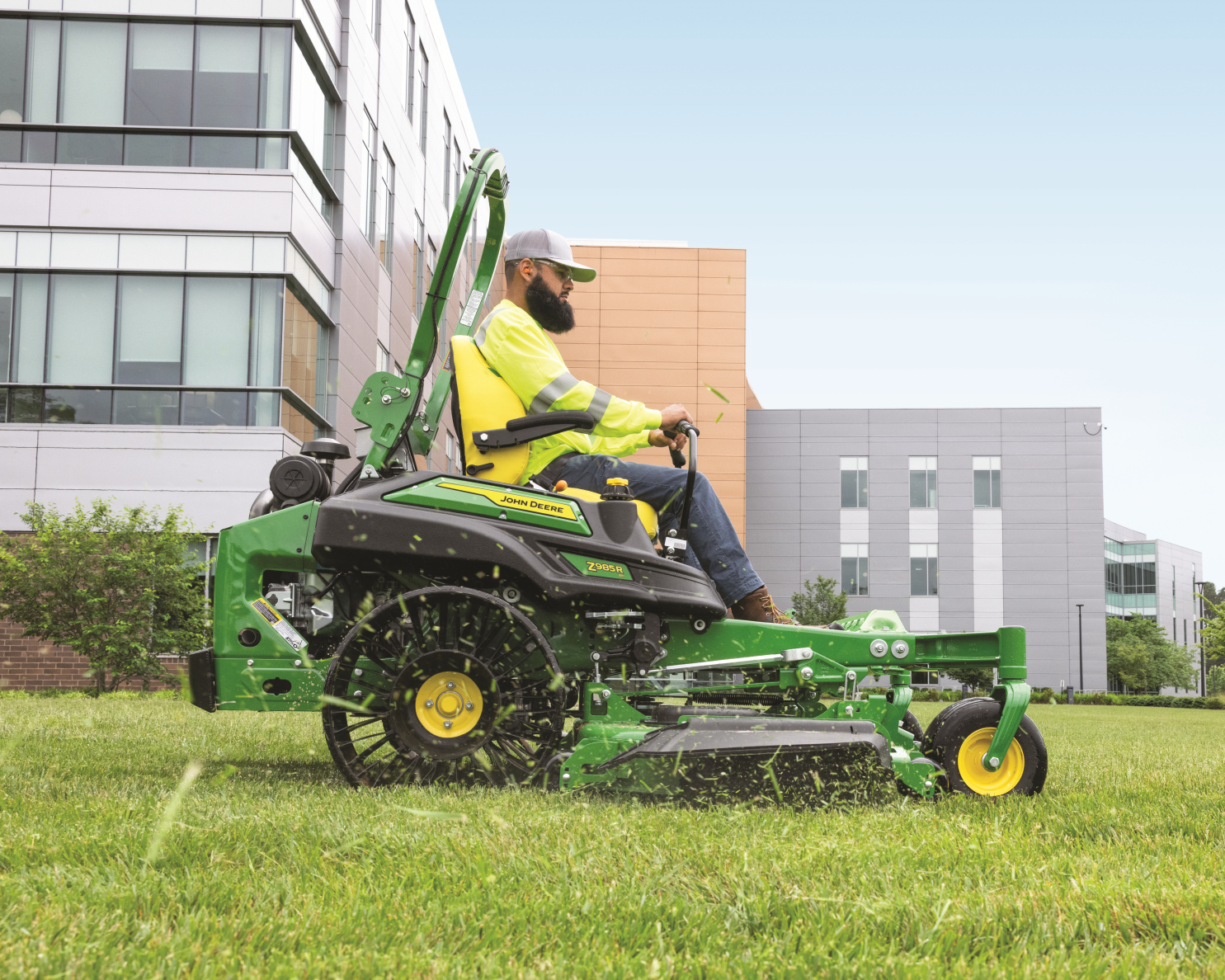 John Deere Z985R EFI | Hutson Inc