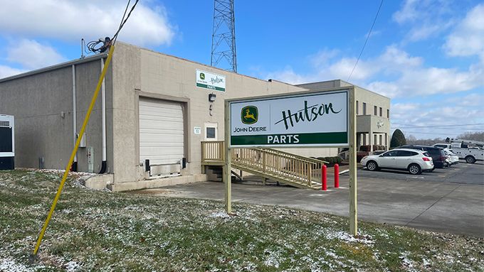Photo 2 of the Murray, KY (Corporate) Hutson location