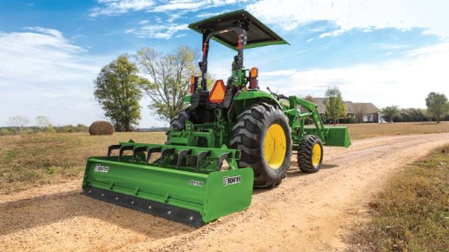 John Deere 4044m 