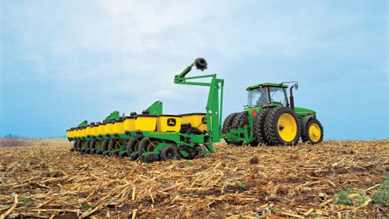 John Deere DB60 24Row Split 47 | Hutson Inc