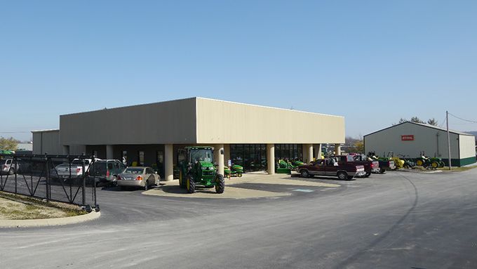 Photo 2 of the Russellville, KY Hutson location