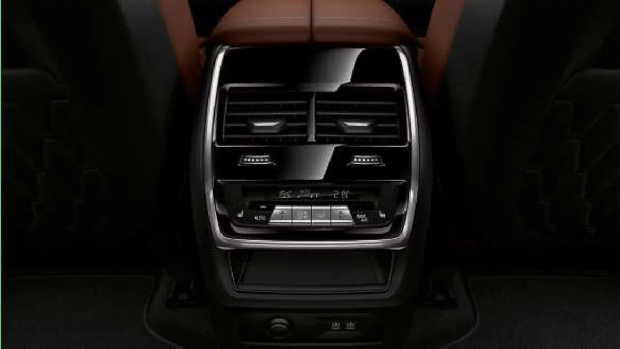 BMW X5 — image 6