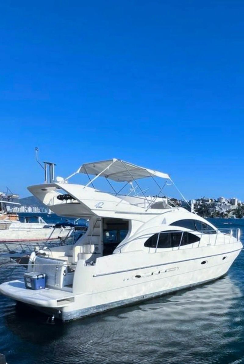 Yate Azimut 42FT