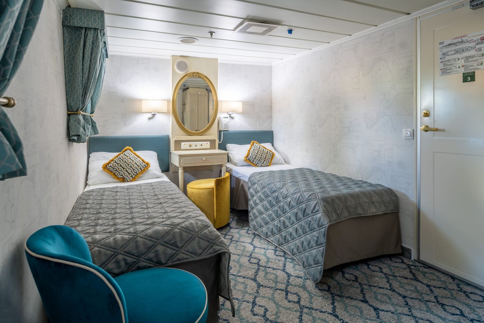 Standard twin cabin aboard MS Serenissima