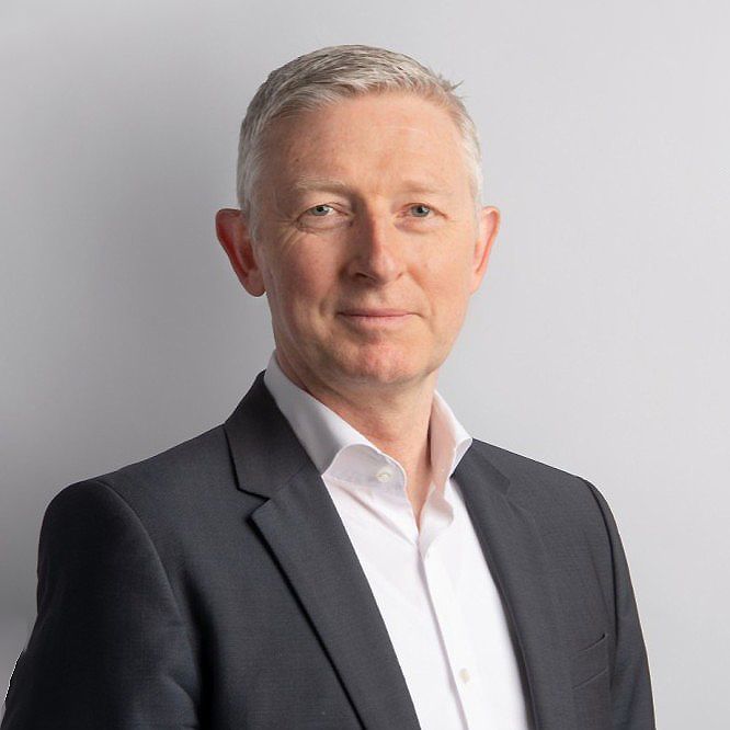 Photo of Simon Collins