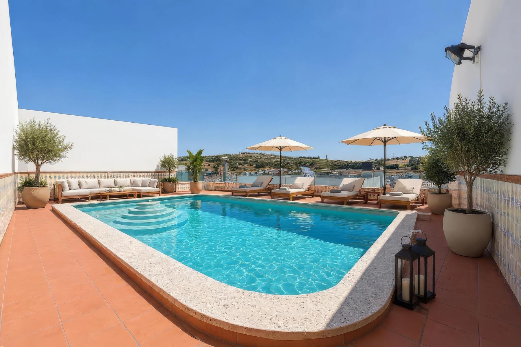 Moradia T4 para Venda em Barcarena, Oeiras — Piscina, Rooftop, Terraço e Parqueamento para 2 Carros — 1