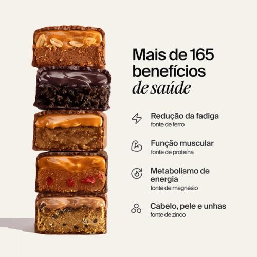 An image of a stack of Huel Complete Nutrition Bars next to text outlining key health benefits