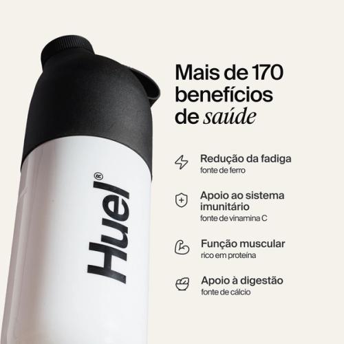 Um Huel Shaker preto e branco sobre um fundo neutro, com os benefícios de Huel listados ao lado